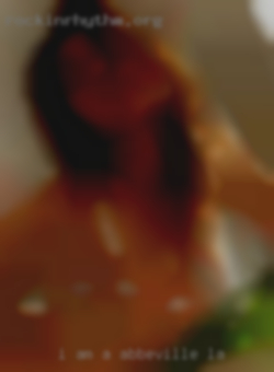 I am a young, successful in Abbeville, LA businesswoman.